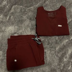 Maroon figs scrubs